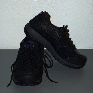 Women's Dansko Paisley Waterproof Outdoor Sneakers 37 Black/Purple Vibram Sole